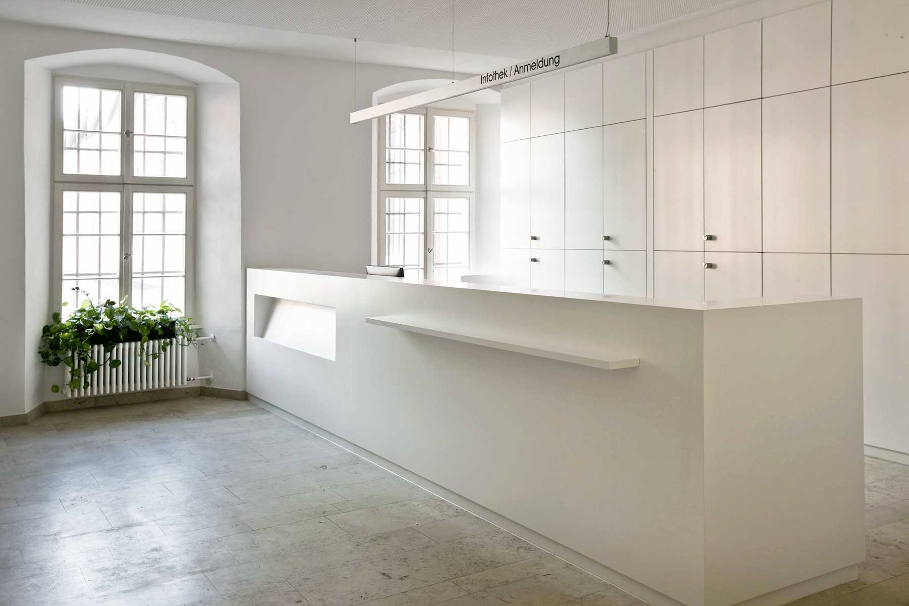 Justizakademie, Zwischenbau, Rezeption