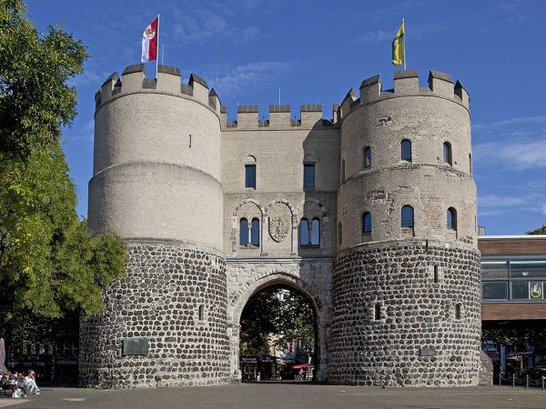 Hahnentorburg, Köln
