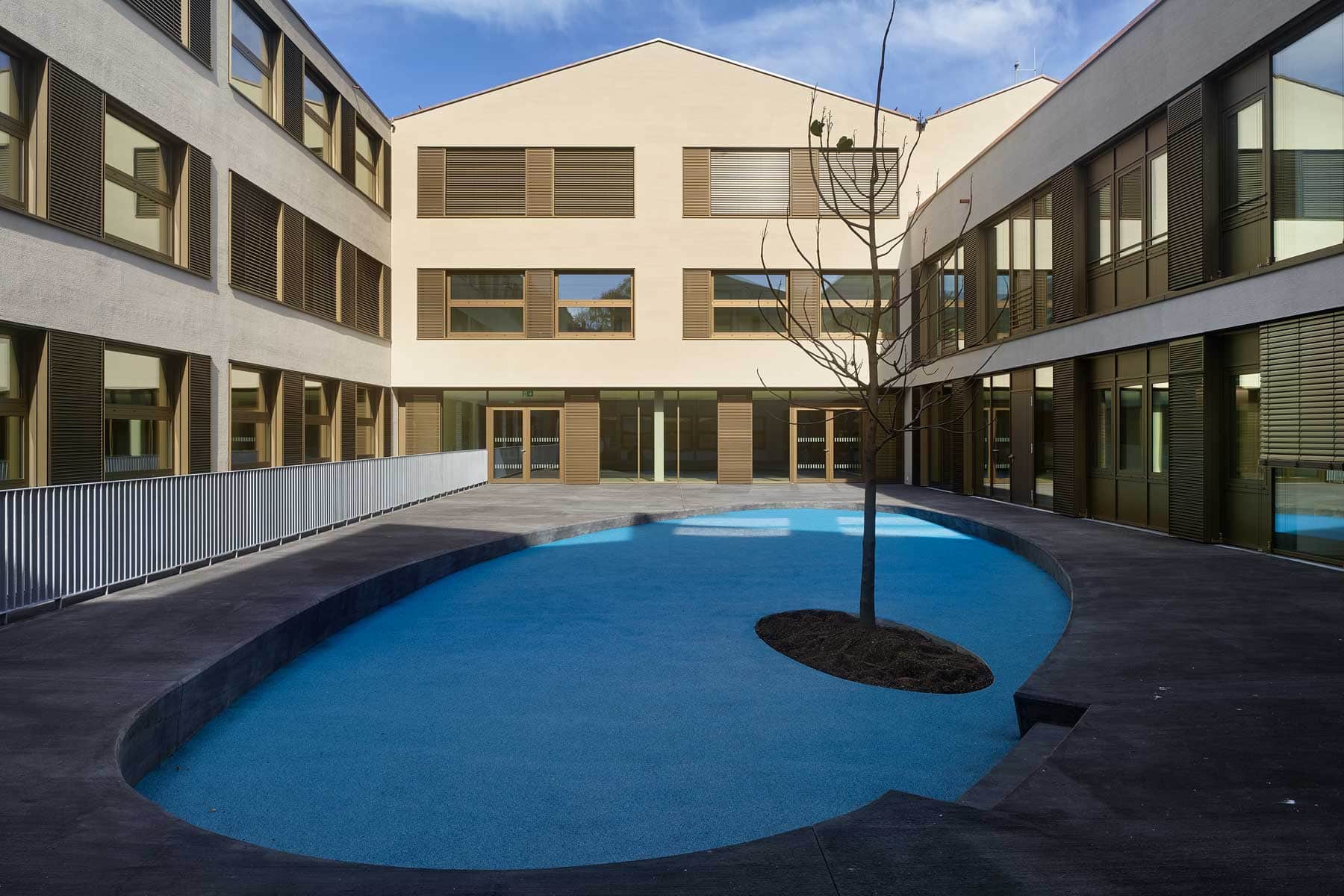 Friedrich-List Schule, Ulm – Innenhof