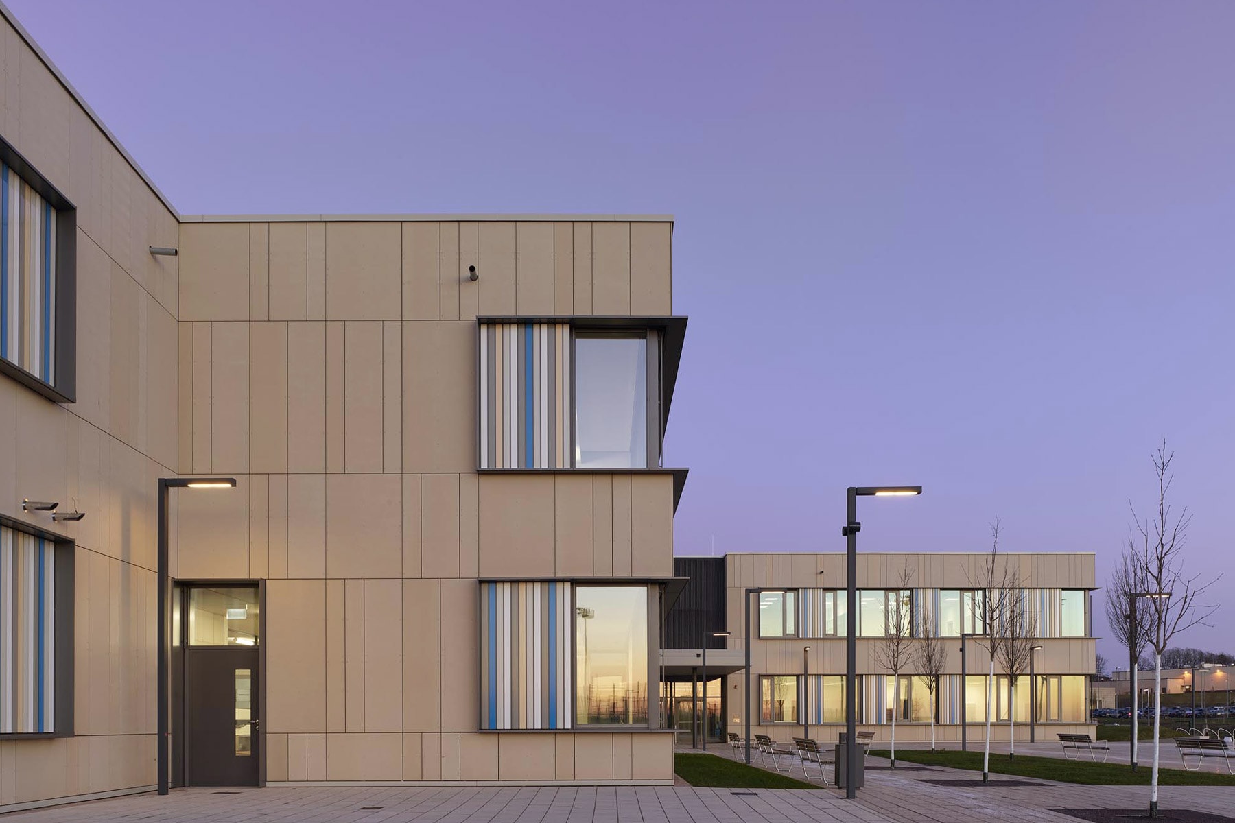 Highschool Sgangdahlem Aussenansicht