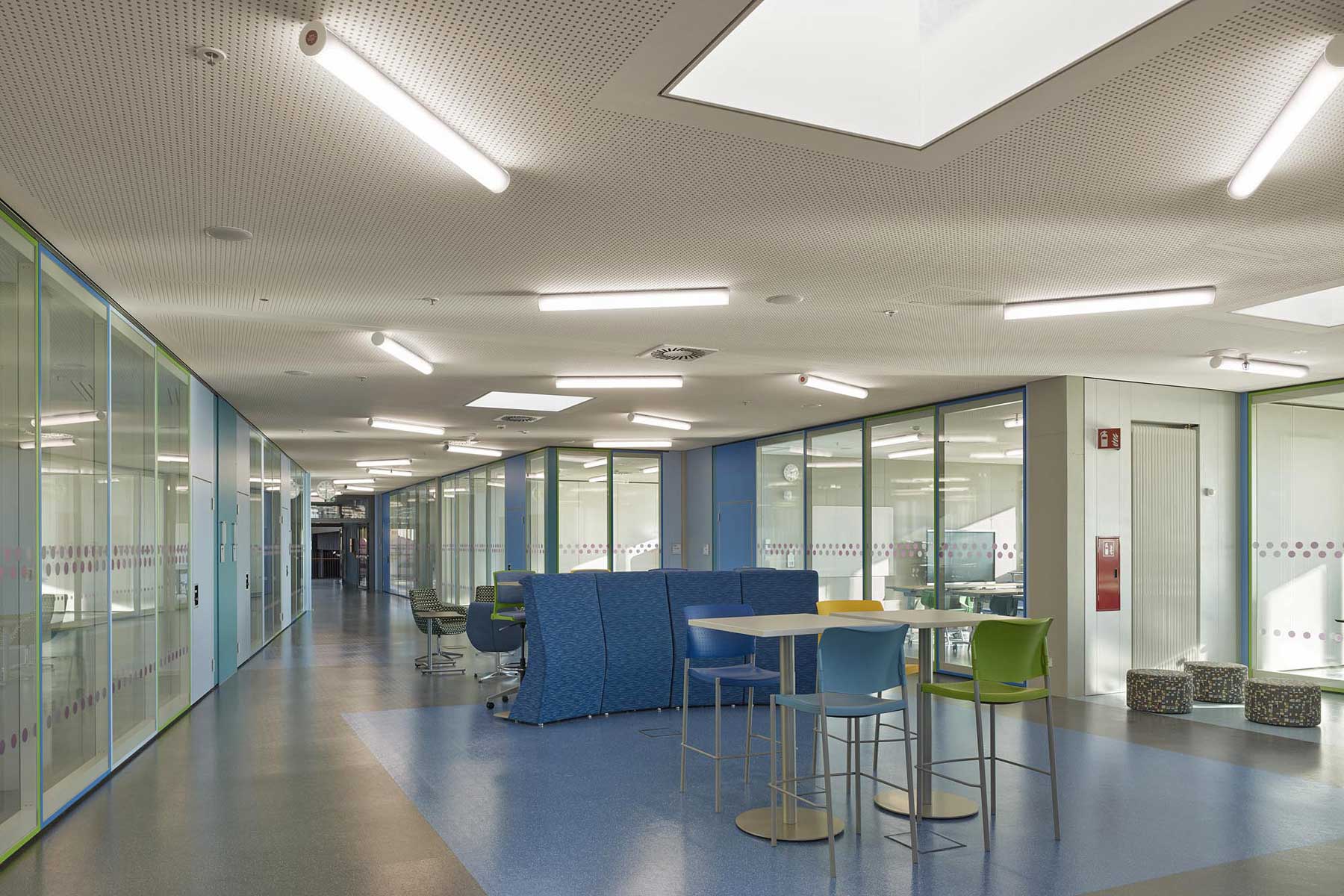 Highschool Sgangdahlem Freizeitraum
