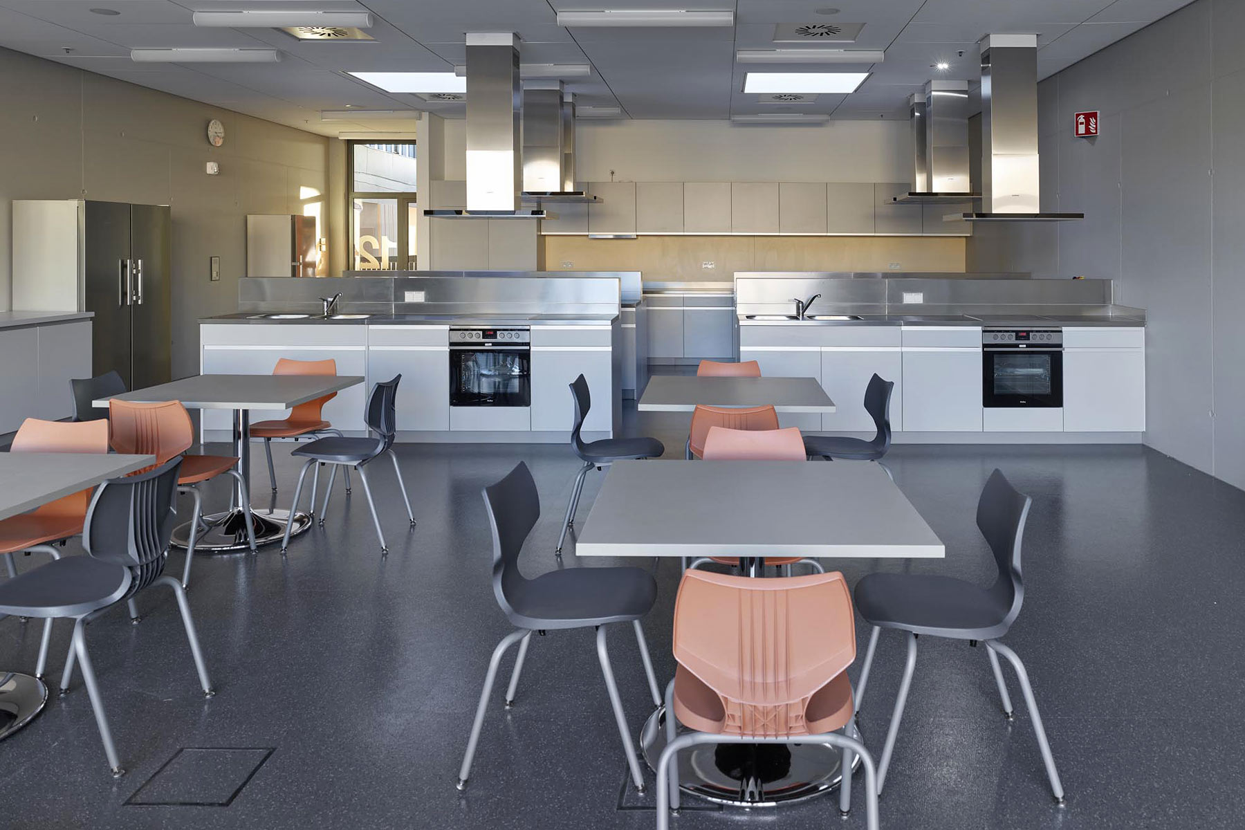 Highschool Sgangdahlem Klassenzimmer